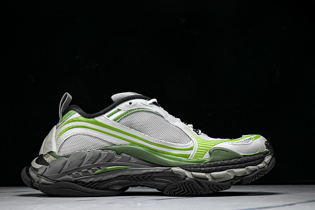 Ba1en*iaga Triple S 2 WTRS2-1133