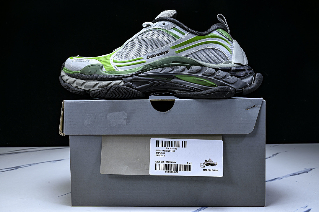 Ba1en*iaga Triple S 2 WTRS2-1133