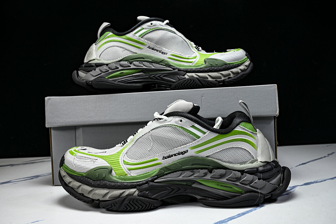 Ba1en*iaga Triple S 2 WTRS2-1133