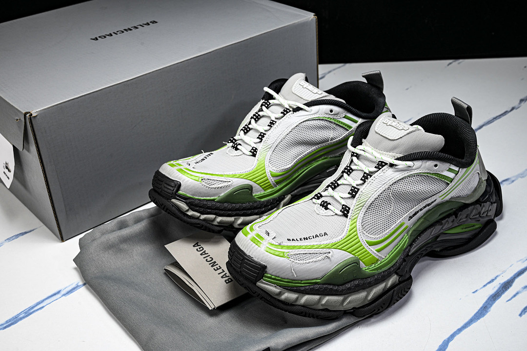 Ba1en*iaga Triple S 2 WTRS2-1133