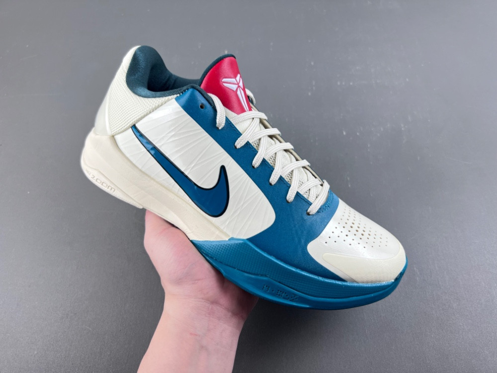 Caitlin Clark x Nike Kobe 5 Protro IZ1852-100