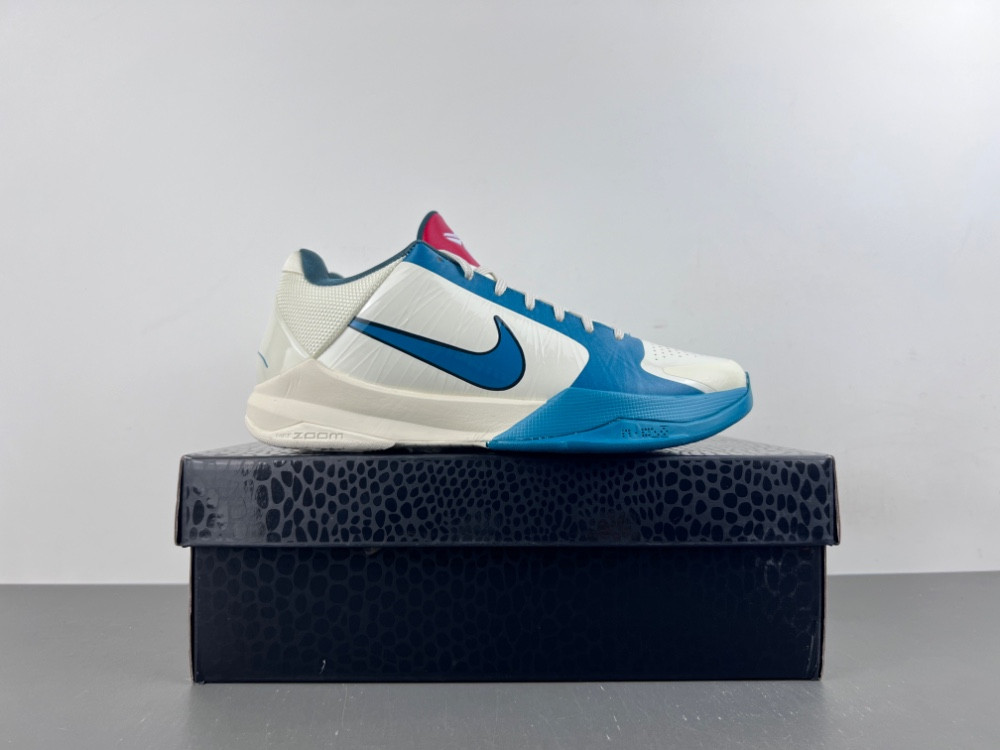 Caitlin Clark x Nike Kobe 5 Protro IZ1852-100