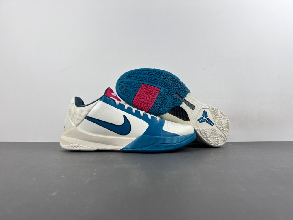 Caitlin Clark x Nike Kobe 5 Protro IZ1852-100