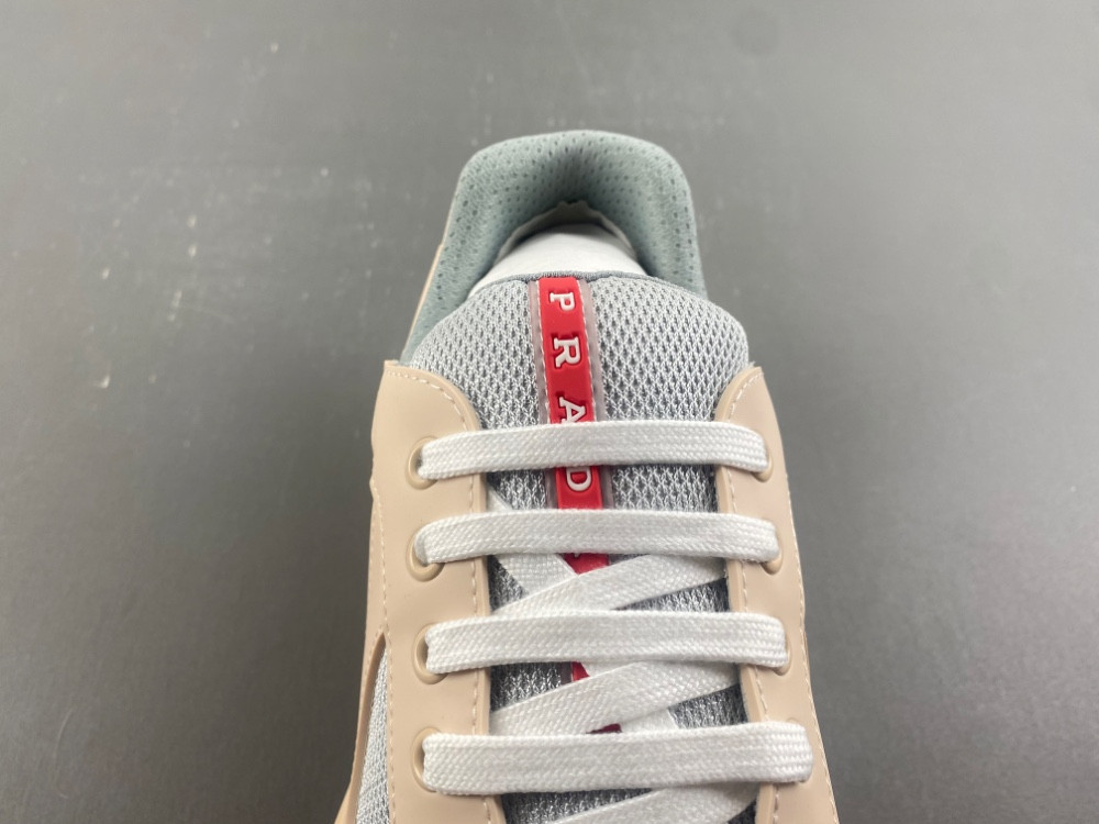 PA Low Sneakers