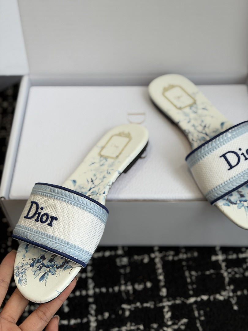 DR Sandals DS-17
