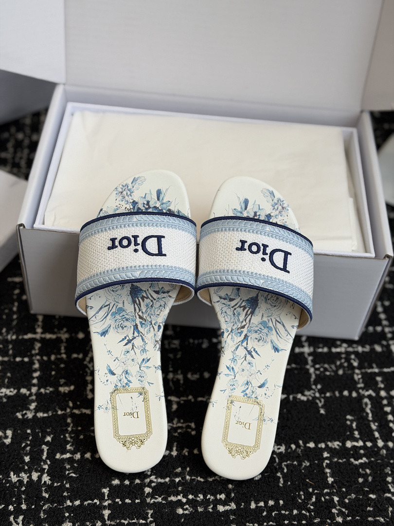 DR Sandals DS-17