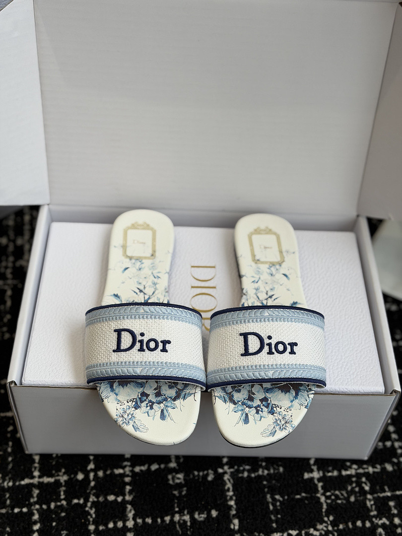 DR Sandals DS-17