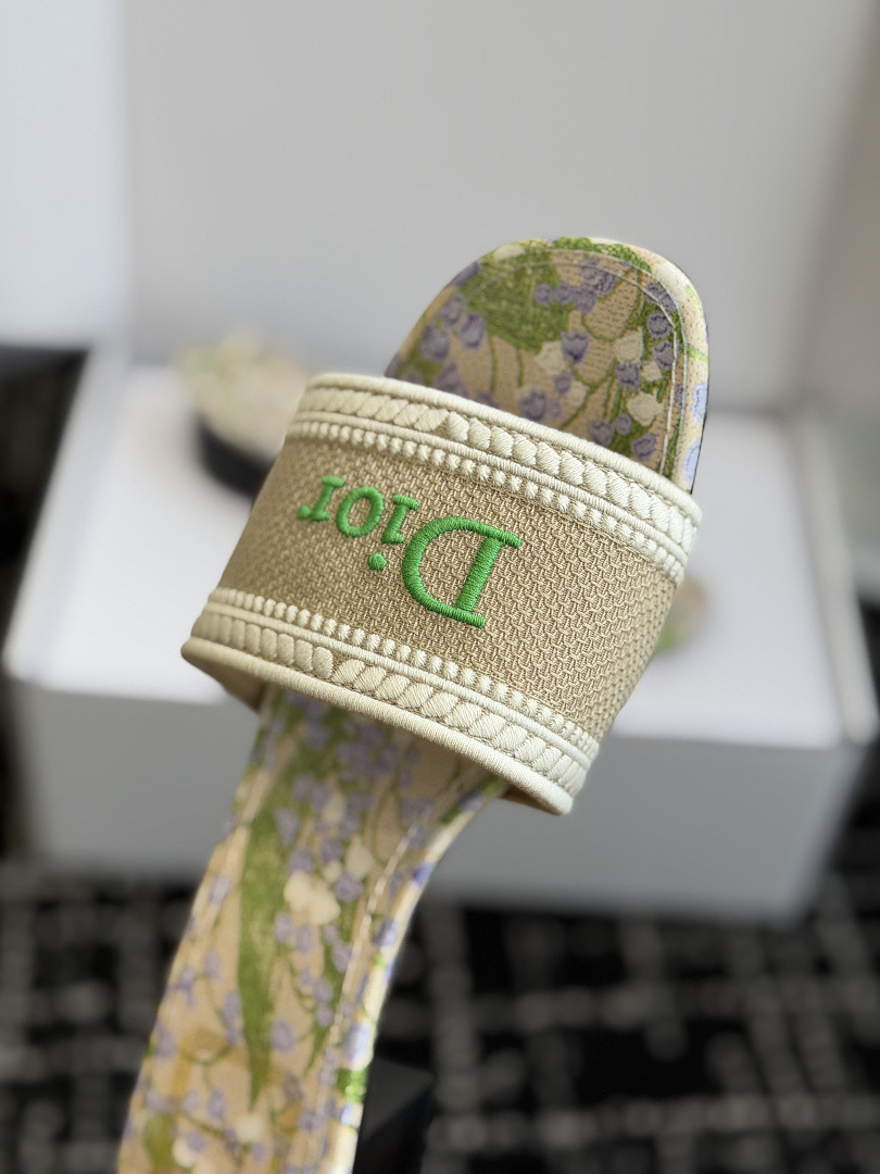 DR Sandals DS-H19