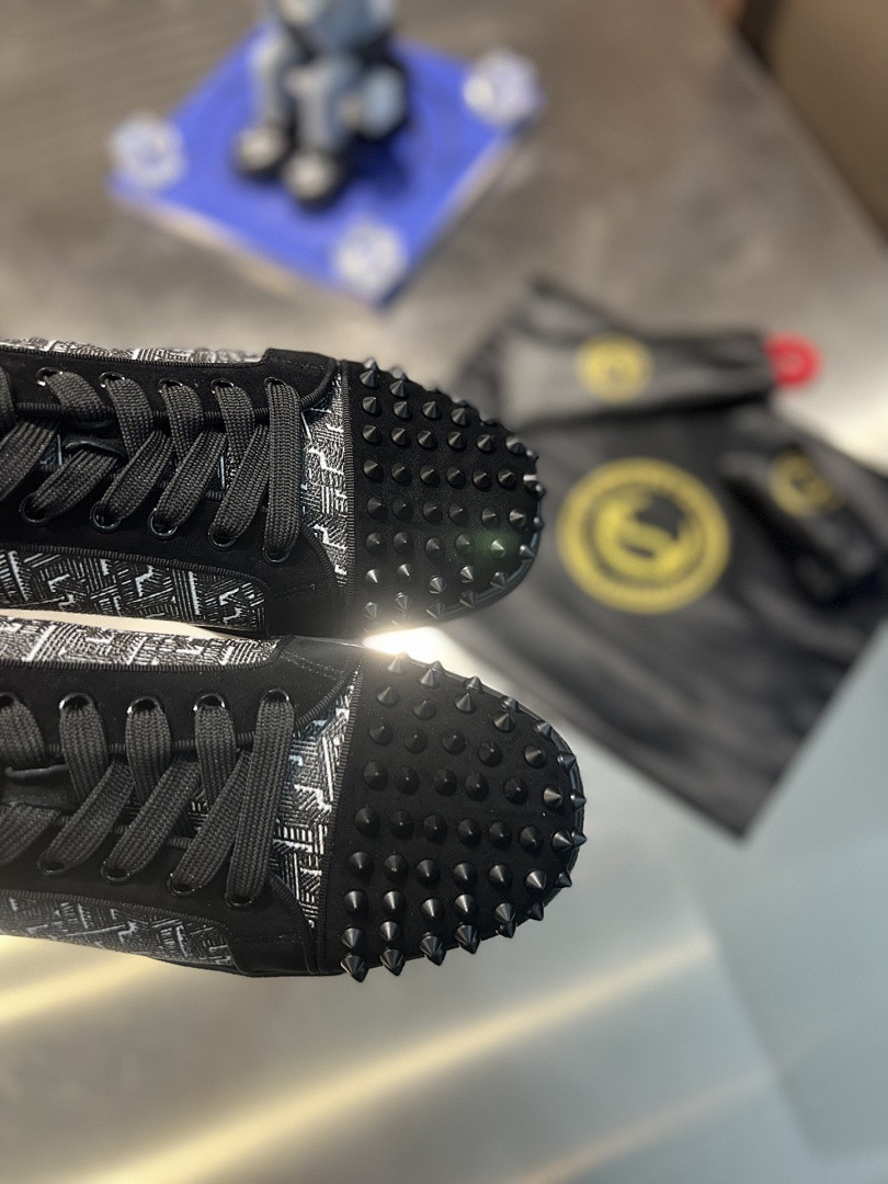 Chris Loubon Sneakers CL-003