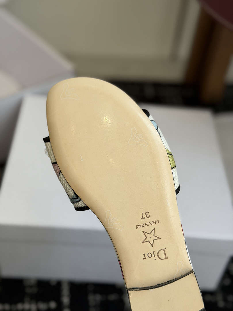DR Sandals DS-22