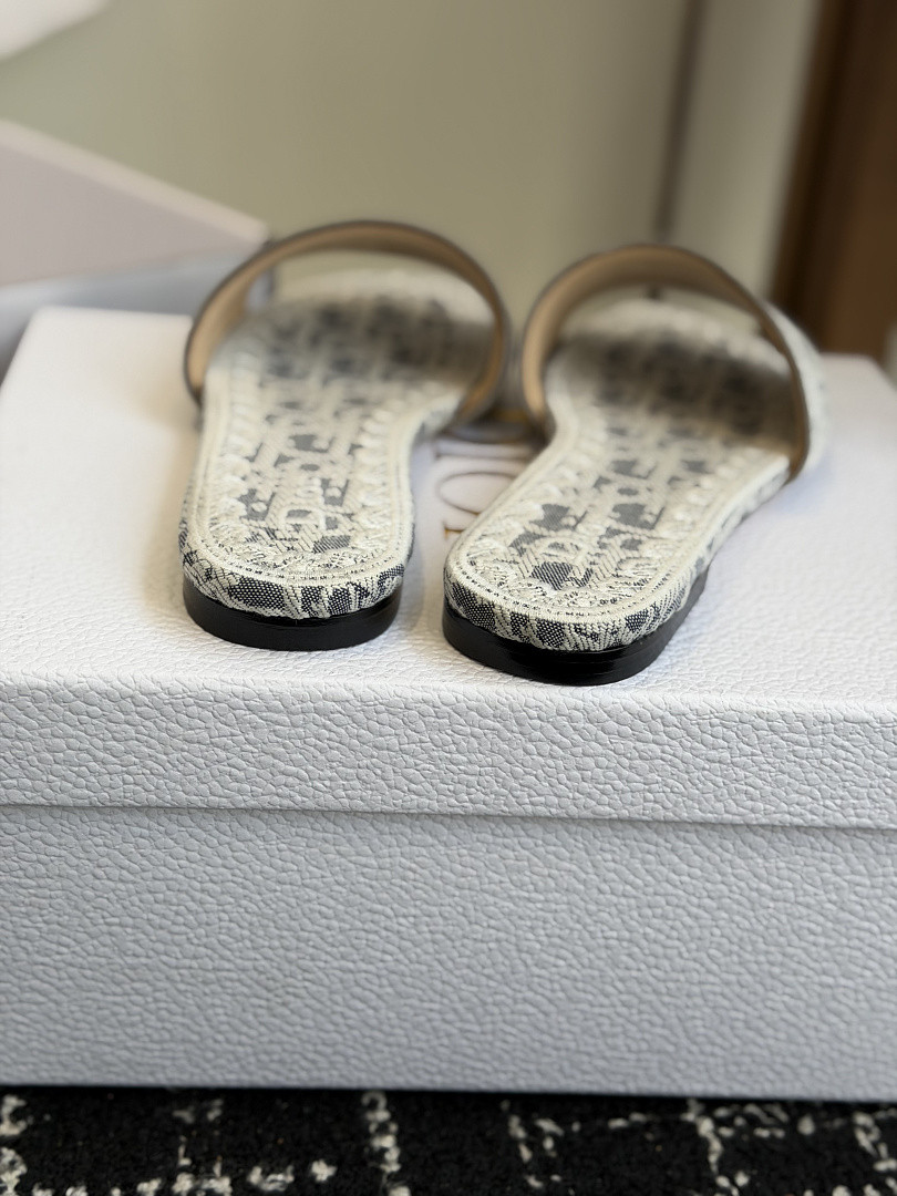DR Sandals DS-27