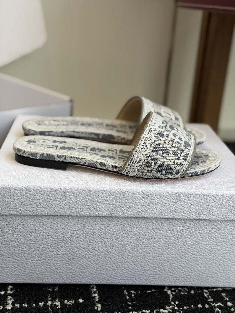 DR Sandals DS-27