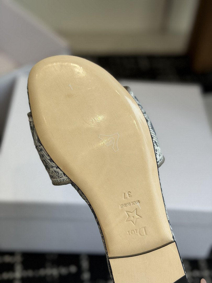 DR Sandals DS-27