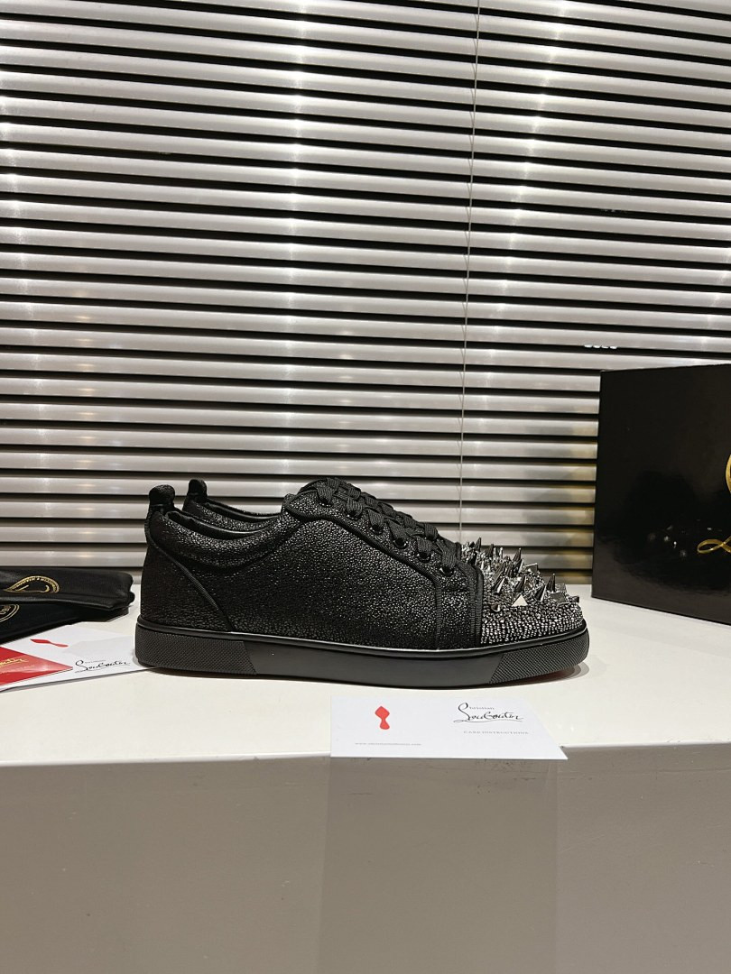 Chris Loubon Sneakers CL-011