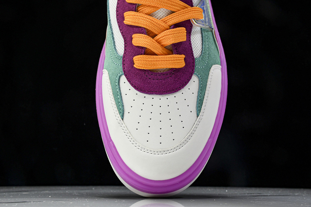 Chris Loubon Sneakers CL-101