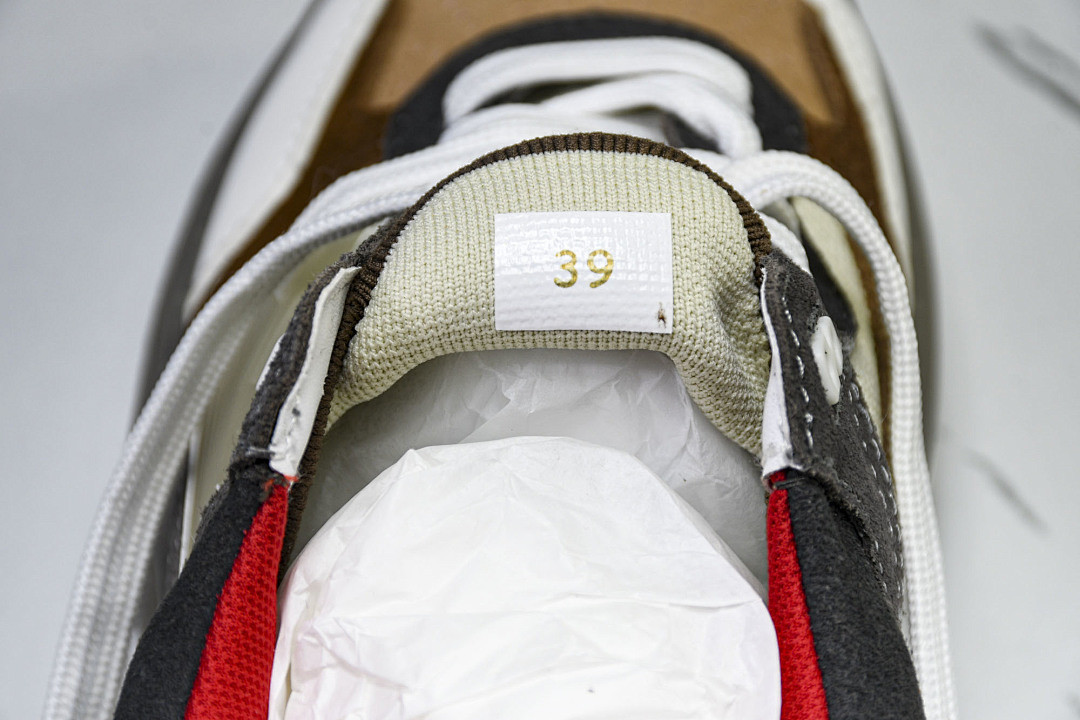 Chris Loubon Sneakers CL-106