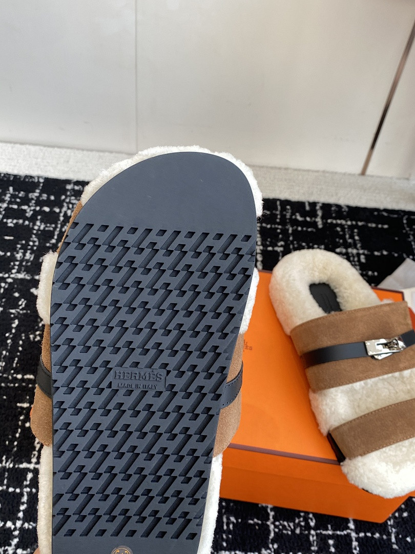 HM Sandals HM-S004