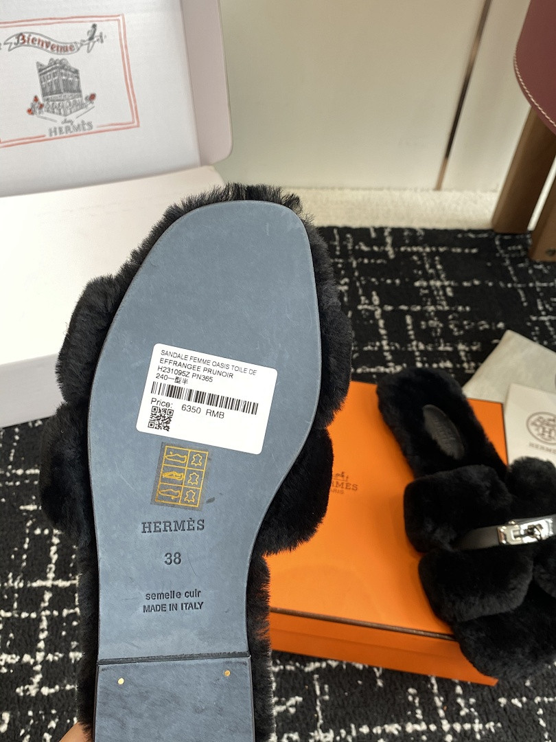 HM Sandals HM-S011
