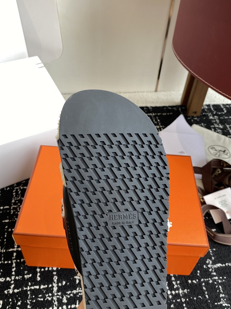 HM Sandals HM-S017