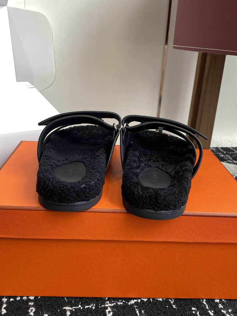 HM Sandals HM-S018
