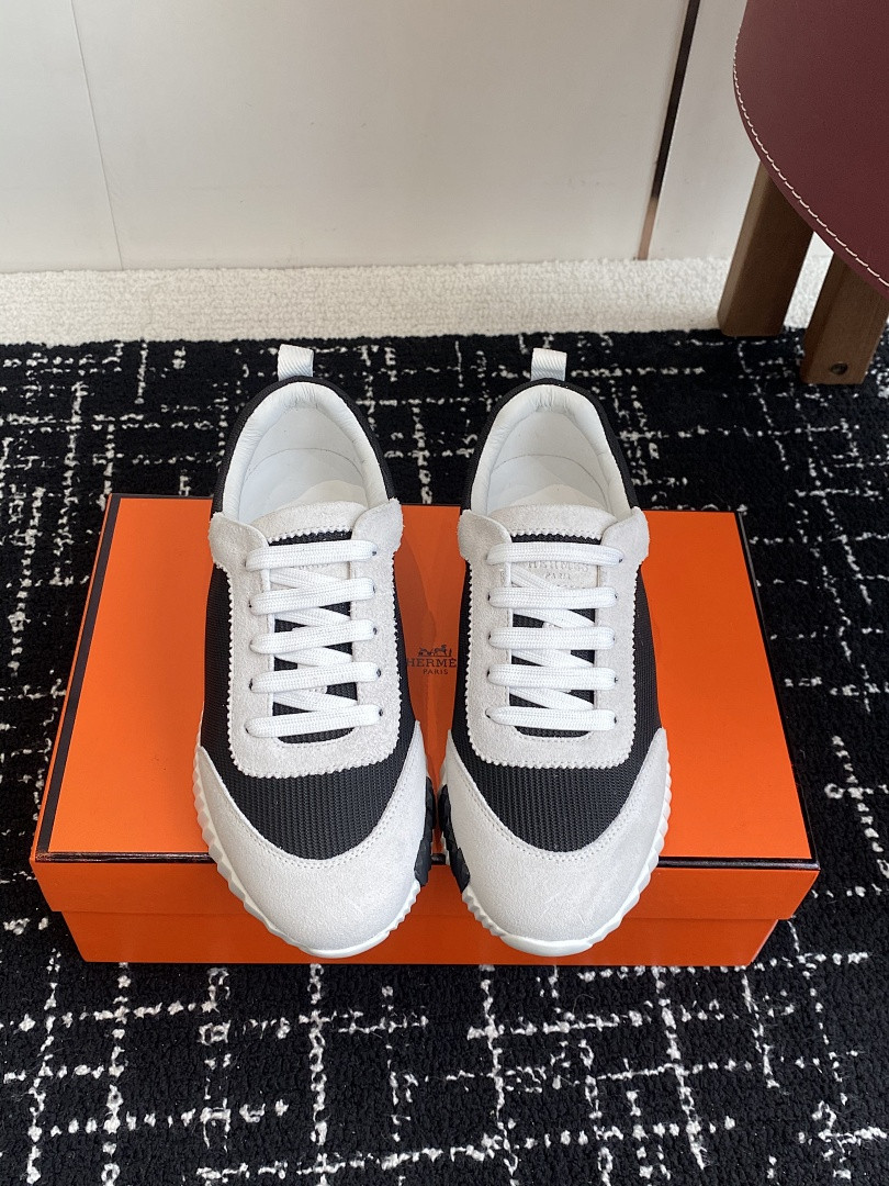 H**me5 SNEAKER