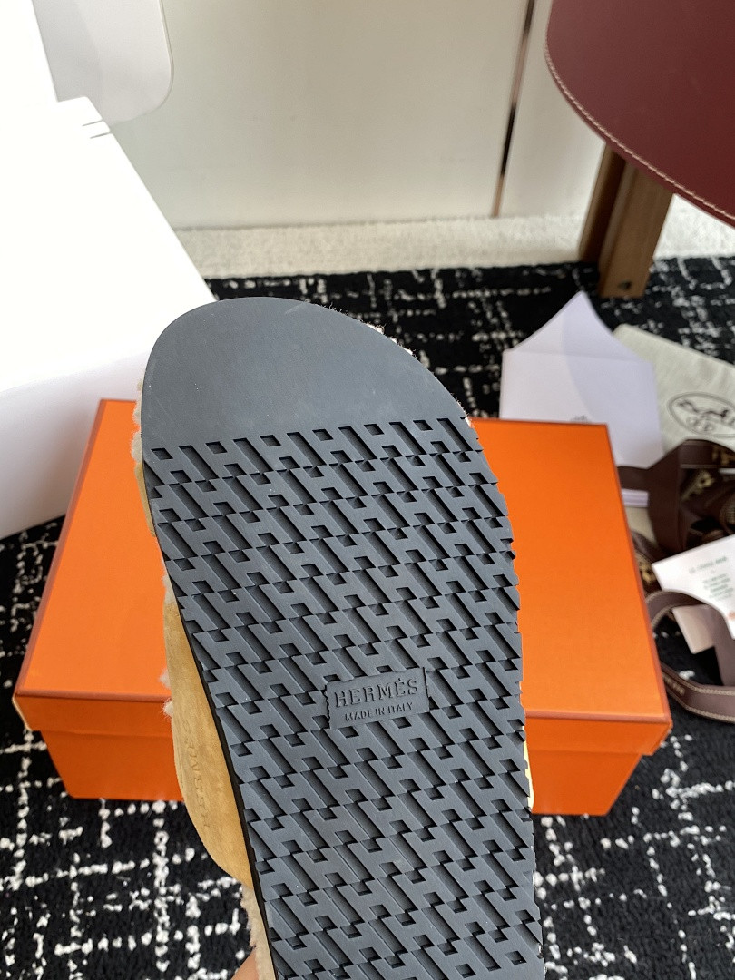 HM Sandals HM-S020