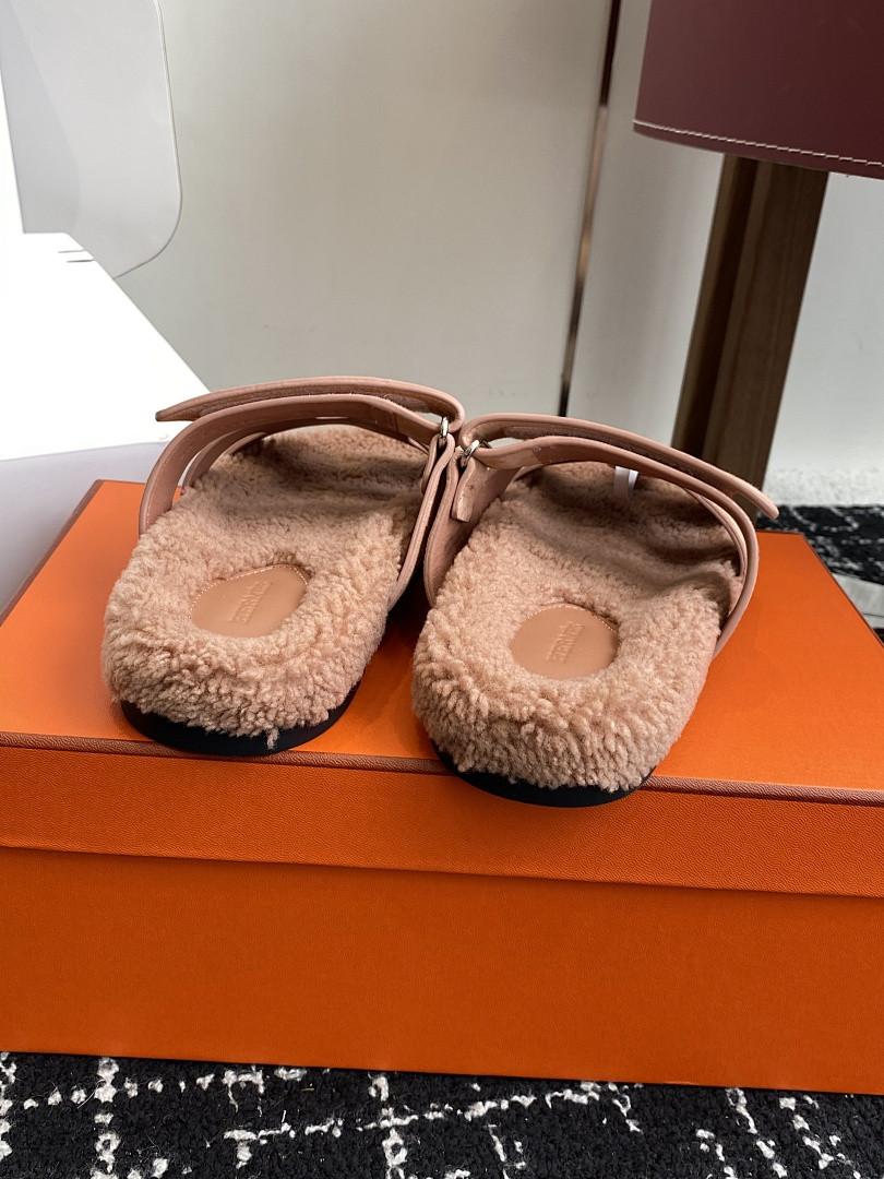 HM Sandals HM-S022