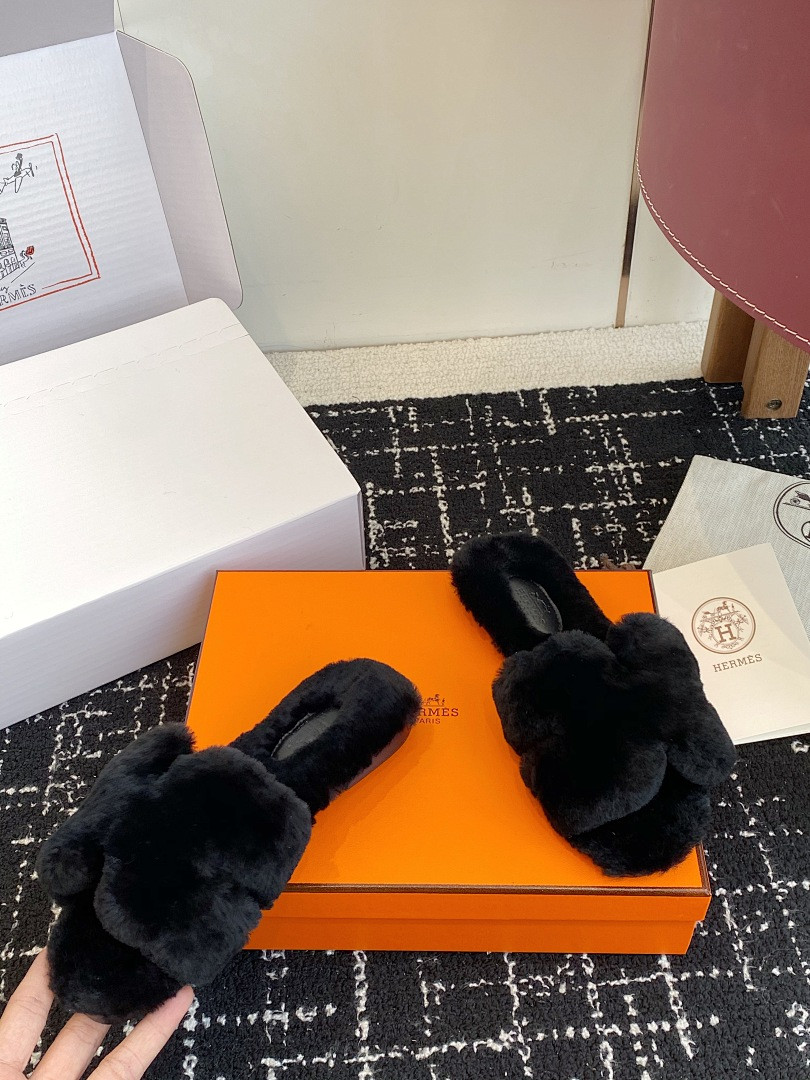 HM Sandals HM-S029