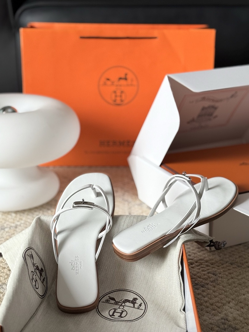 HM Sandals HM-S032