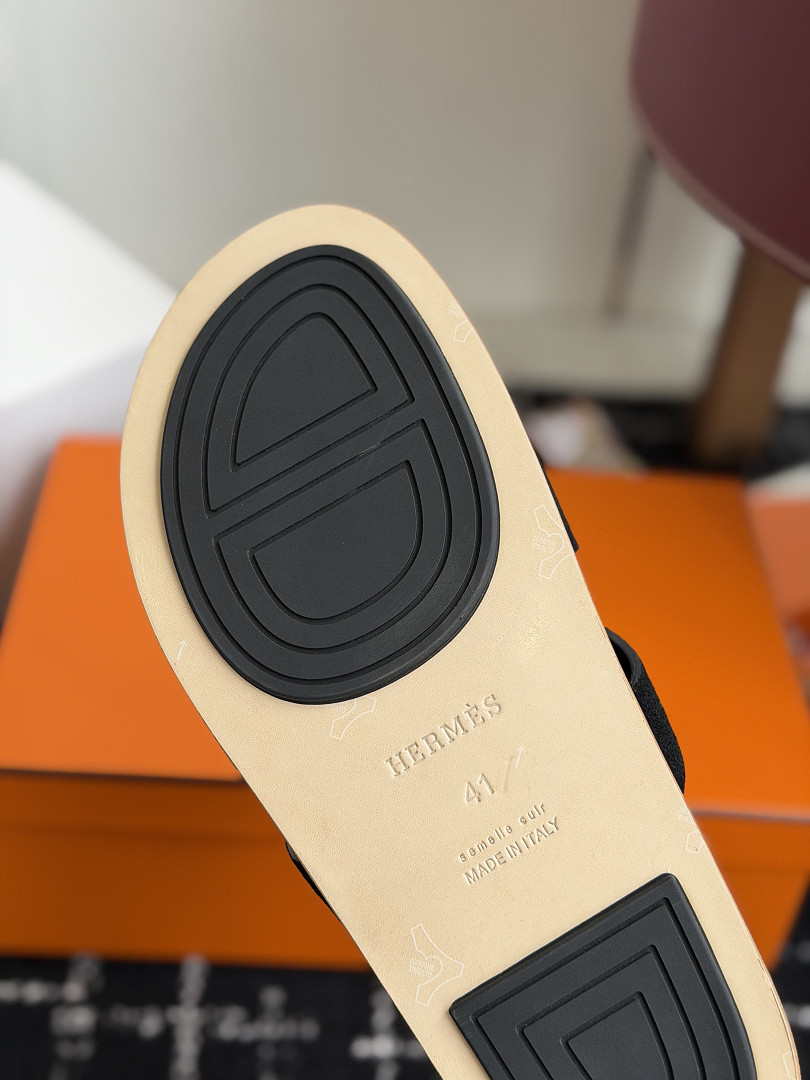 HM Sandals HM-S052