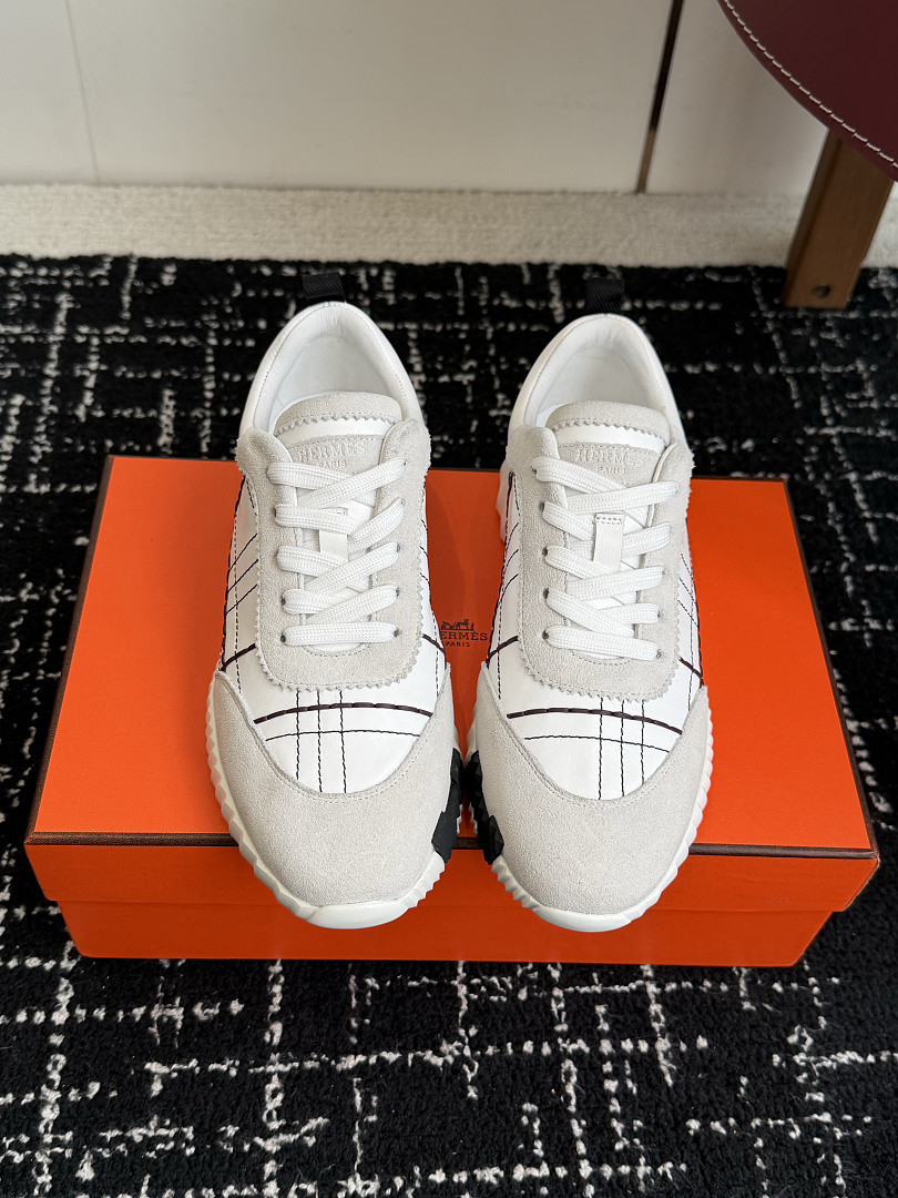 H**me5 SNEAKER