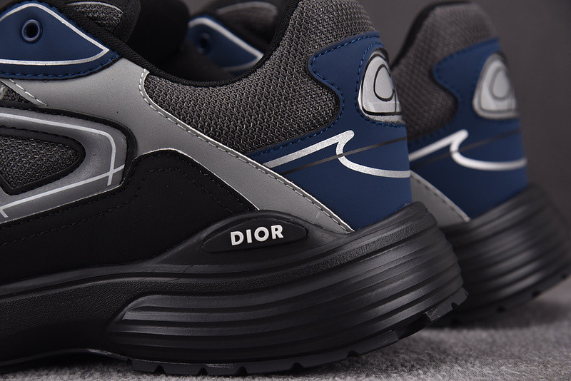 DR B30 Sneaker
