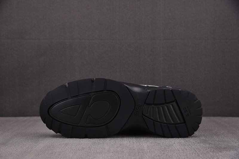 DR B30 Sneaker