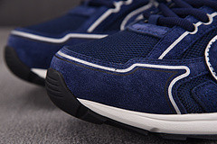 DR B30 Sneaker