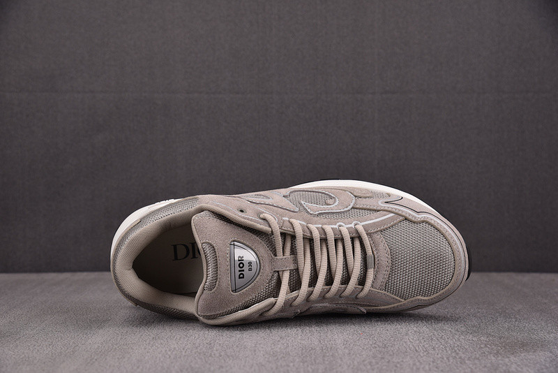 DR B30 Sneaker