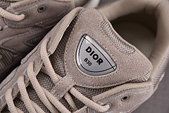 DR B30 Sneaker