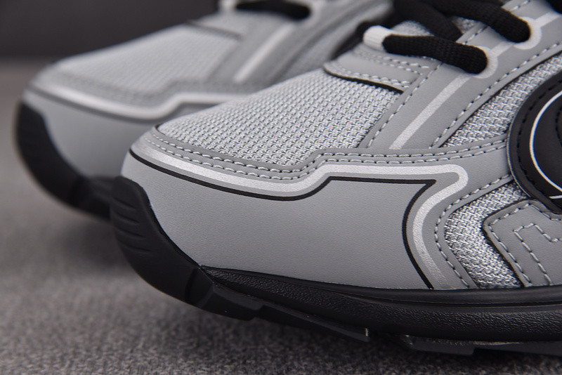 DR B30 Sneaker