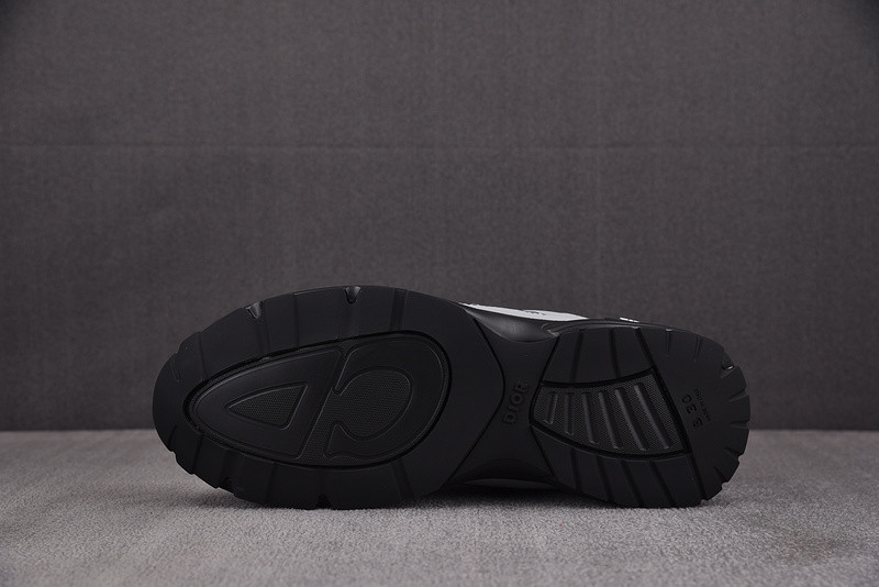 DR B30 Sneaker