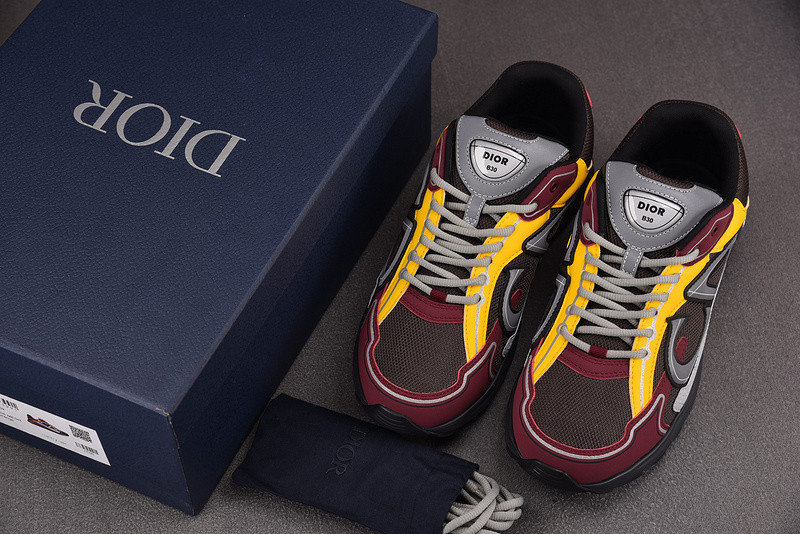 DR B30 Sneaker