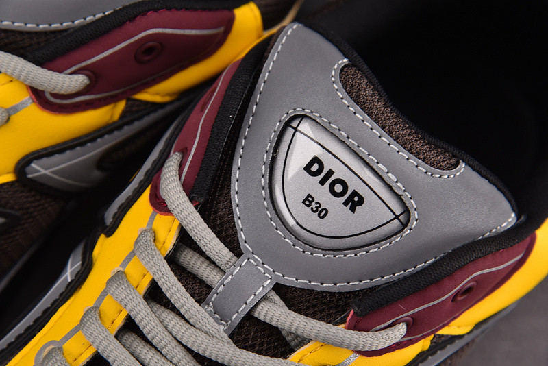 DR B30 Sneaker