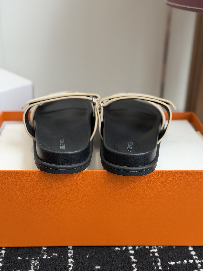 HM Sandals HM-S058