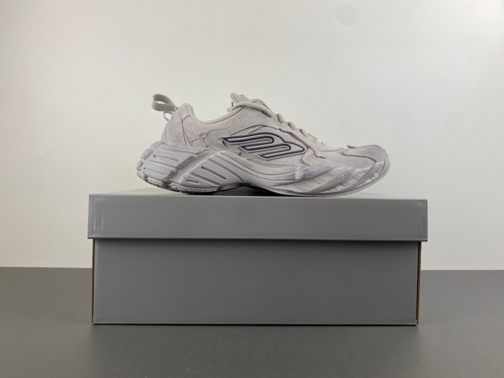 Balenciaga Sneaker 825418 WMNSS 9090