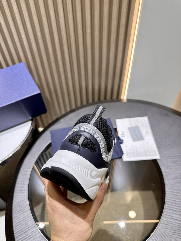 DR B22 Sneaker