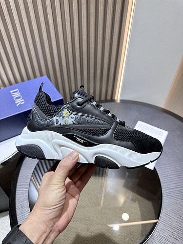DR B22 Sneaker