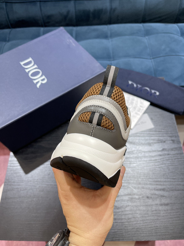DR B22 Sneaker
