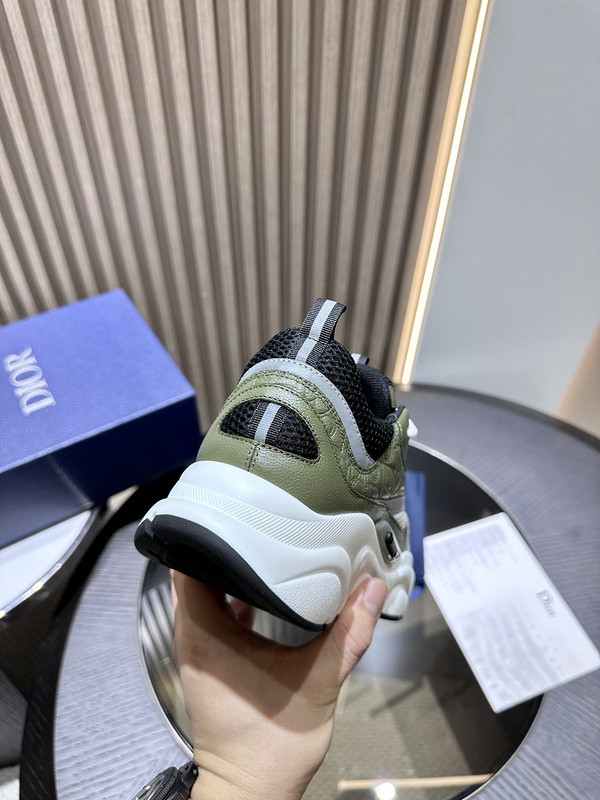 DR B22 Sneaker