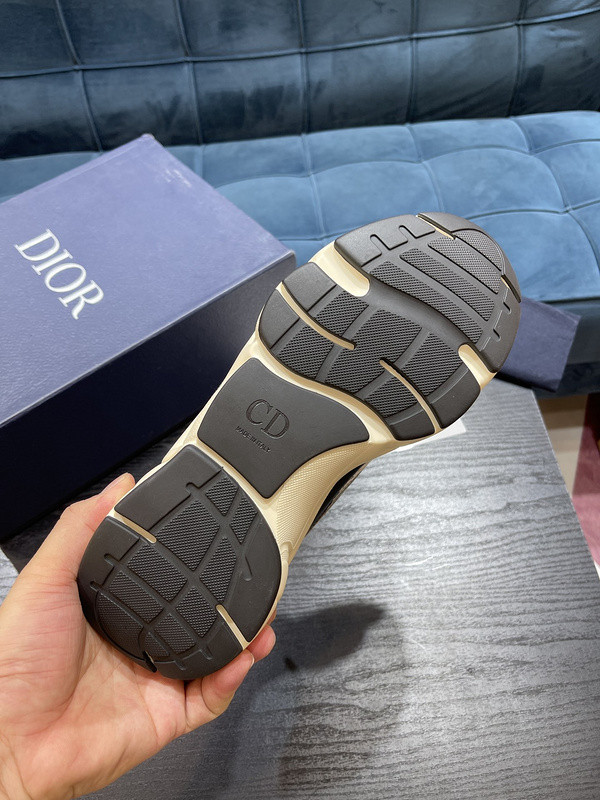 DR B22 Sneaker