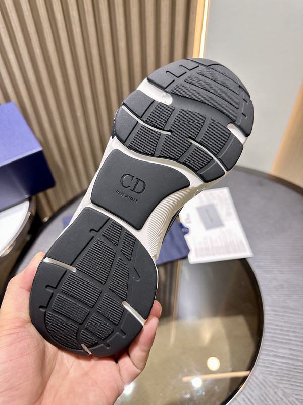 DR B22 Sneaker