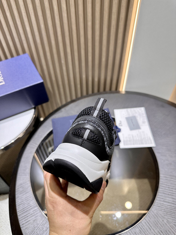 DR B22 Sneaker