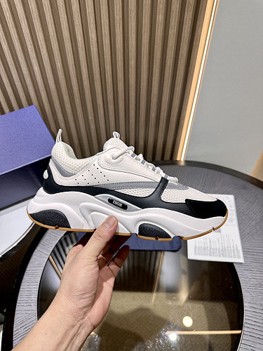 DR B22 Sneaker